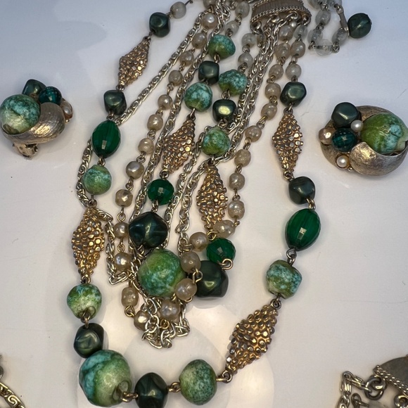 Vintage Signed ART Parure Set Necklace Bracelet Earrings - Picture 16 of 16